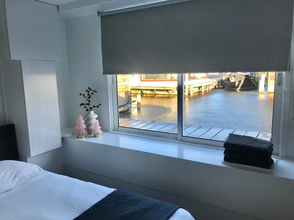 Hotel Quiet Waterloft Near Amsterdam And Schiphol Ws11 Aalsmeer