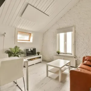  Apartment Ozzy's House